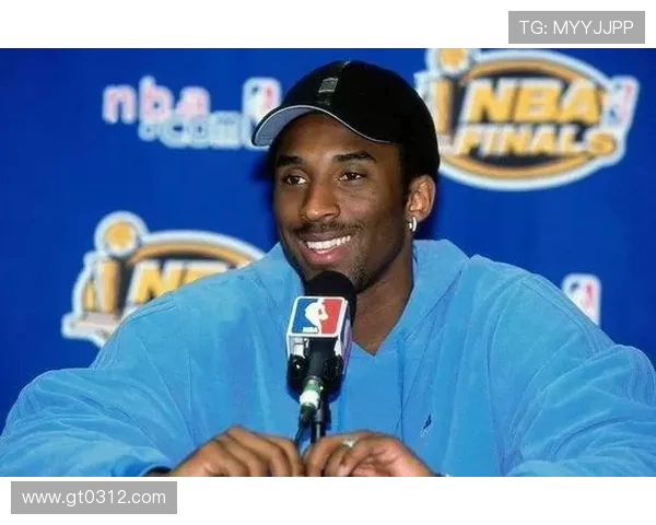 基尔与比勒费精彩对决直播全程回顾与分析