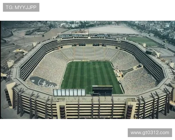 格雷米奥与河床的巅峰对决谁能在这场较量中笑到最后 格雷米奥与河床的巅峰对决谁能在这场较量中笑到最后