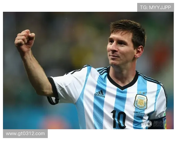 梅西在对阵伊朗时的精彩瞬间动图回顾与分析 梅西在对阵伊朗时的精彩瞬间动图回顾与分析