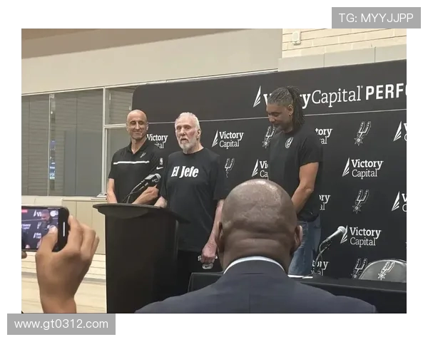 波波维奇续约三年再战NBA74岁传奇教练继续带领文班追逐冠军梦想