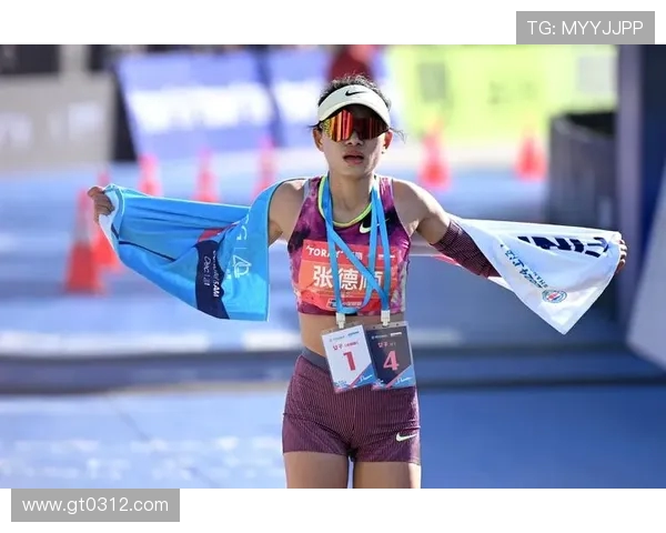 上海极限运动队以84分领跑马拉松大满贯积分榜展现强劲实力 上海极限运动队以84分领跑马拉松大满贯积分榜展现强劲实力