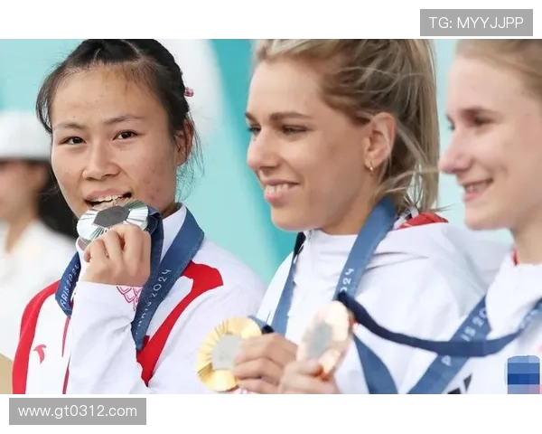 北京攀岩队在全国攀岩节奏排行榜中荣获第九名的佳绩引发关注 北京攀岩队在全国攀岩节奏排行榜中荣获第九名的佳绩引发关注